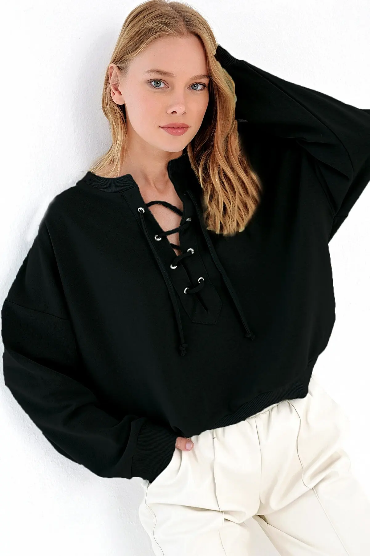 

Female Black front with lace -up oveatshirt female clothing women clothes sweatshirts hoodies for women 54698997