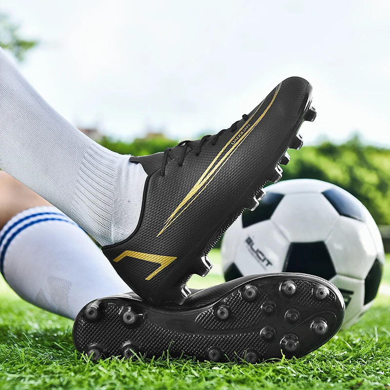 Men Soccer Shoes Professional Unisex Indoor Soccer Cleats Non-Slip FG/TF Training Football Boots Sneakers Men Turf Futsal Shoes