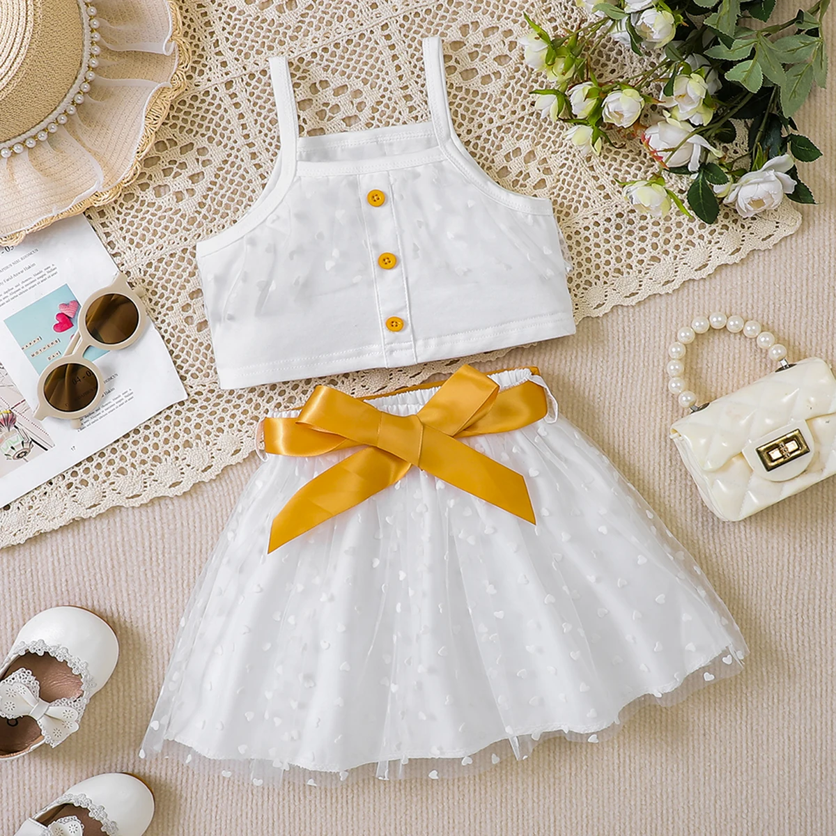 

4-7 Years Kid Girl 2PCS Clothing Set White Button Sling Top+ Mesh Skirt with Bow Summer Fashion Style Girl Wear Party Outfit