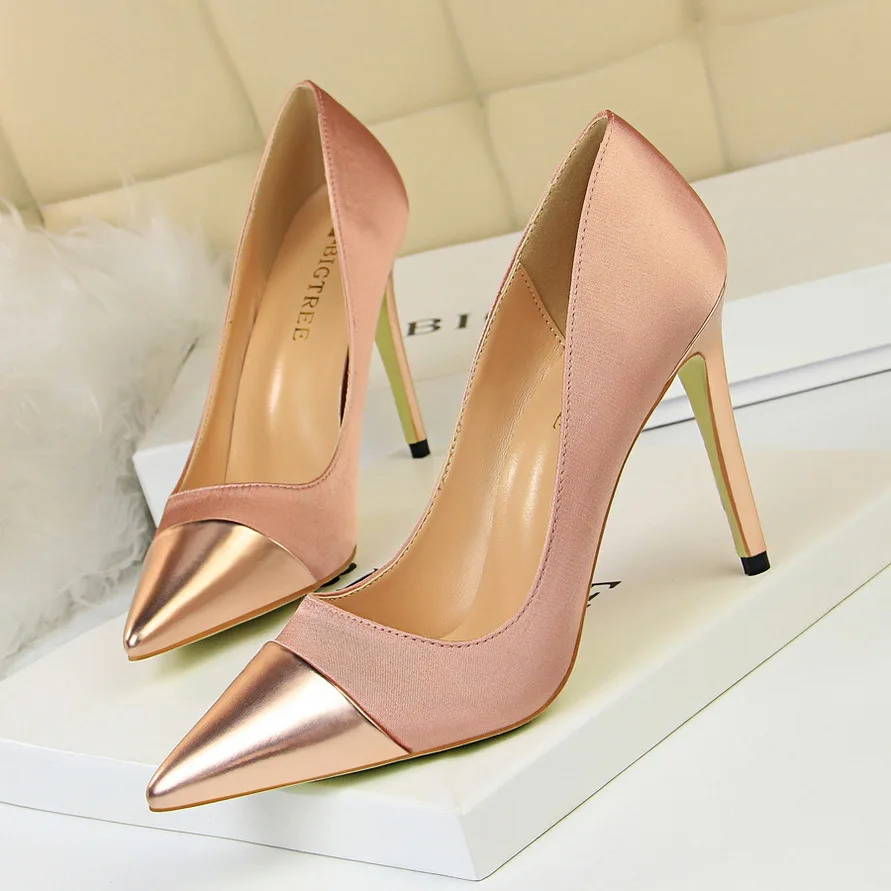 

Luxury Women High Heels 10cm Basic Pumps Female Silk Satin Stiletto Cap Toe Heel Shoes Ladies Tacones Fetish Party Wedding Shoes