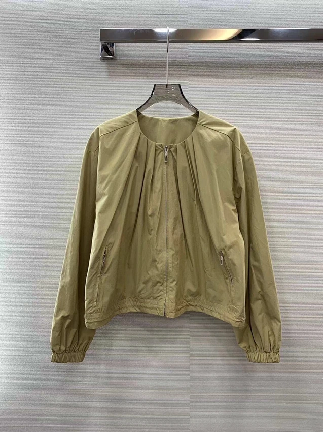

2023 new women fashion high quality long sleeve crewneck pleated straight loose type solid color simple fashion jacket 0328