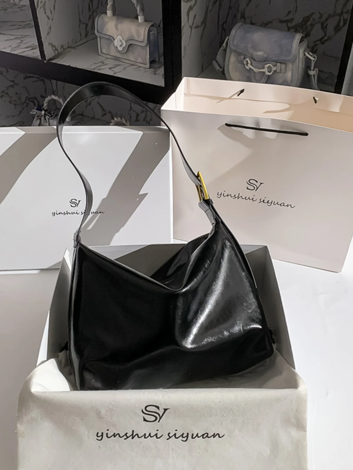 Сумка на плечо женская с молнией Модный повседневный вместительный саквояж