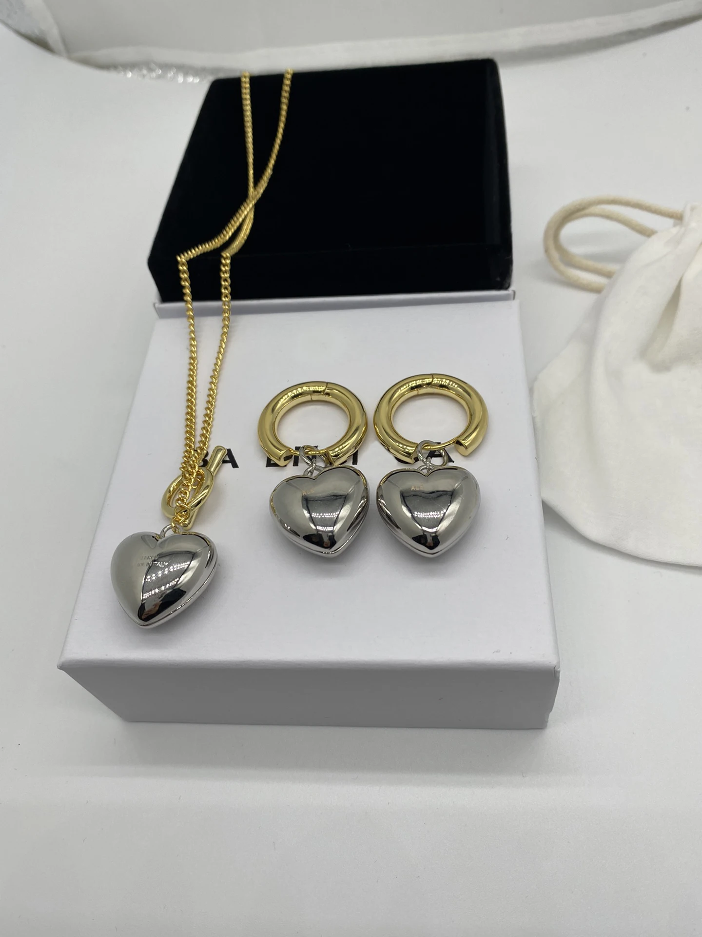

Fashion Heart-shaped Women Cable Chain Necklace Earrings Set Anniversary Gift Preferred Free Shipping