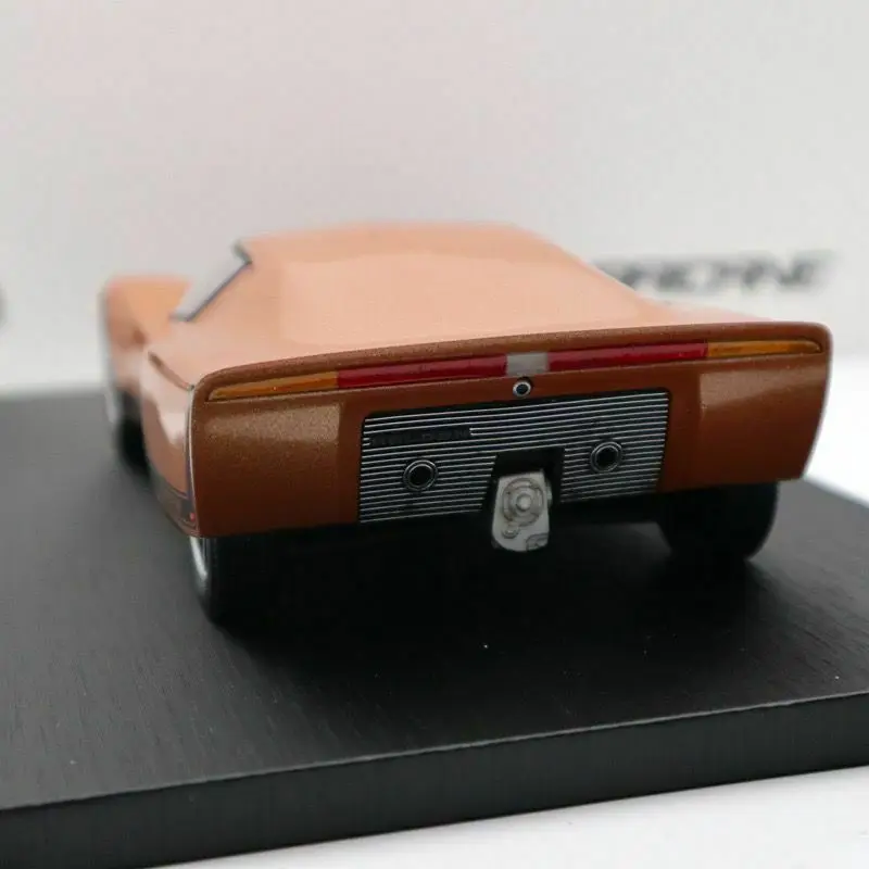 Apex Replicas Holden Hurricane 1969 Concept автомобиль оранжевый 1:18 полимерный Новый в коробке