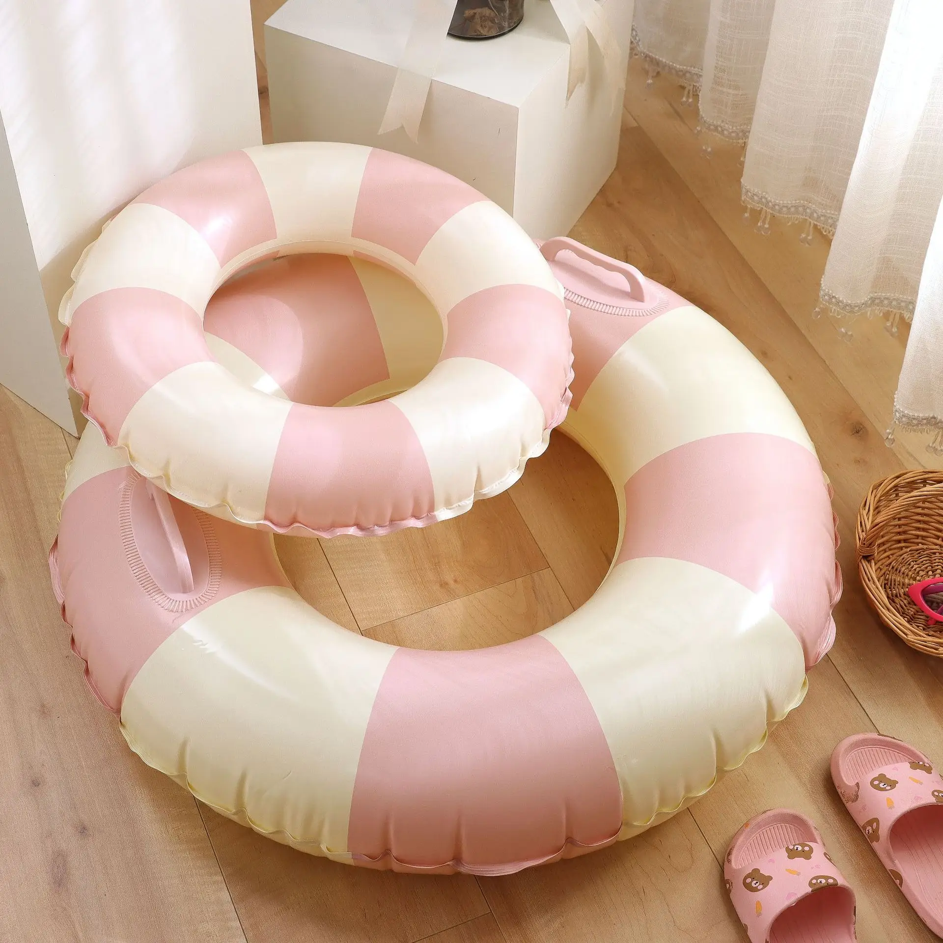 

2022 Newest Vintage Striped Adult Kids Swimming Circle Pool Floats Inflatable Swimming Ring Rubber for Party Toys Photo Props