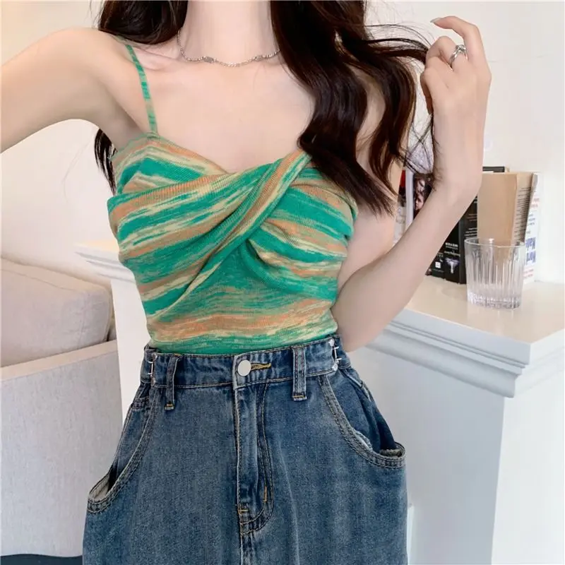 

Harajuku Sexy Y2k Crop Top Hanging Neck Vest Halter Tops Women Slim Summer T-shirt Streetwear Korean Fashion Edgy Clothes