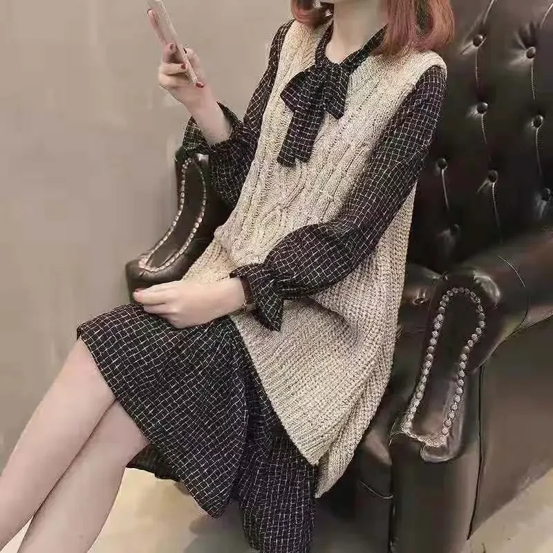 Fashionable Knitted Pullovers Set For Women New Arrival Spring Autumn Loose-Fit Plus Size Vest Sweater And Skirt 2-Piece