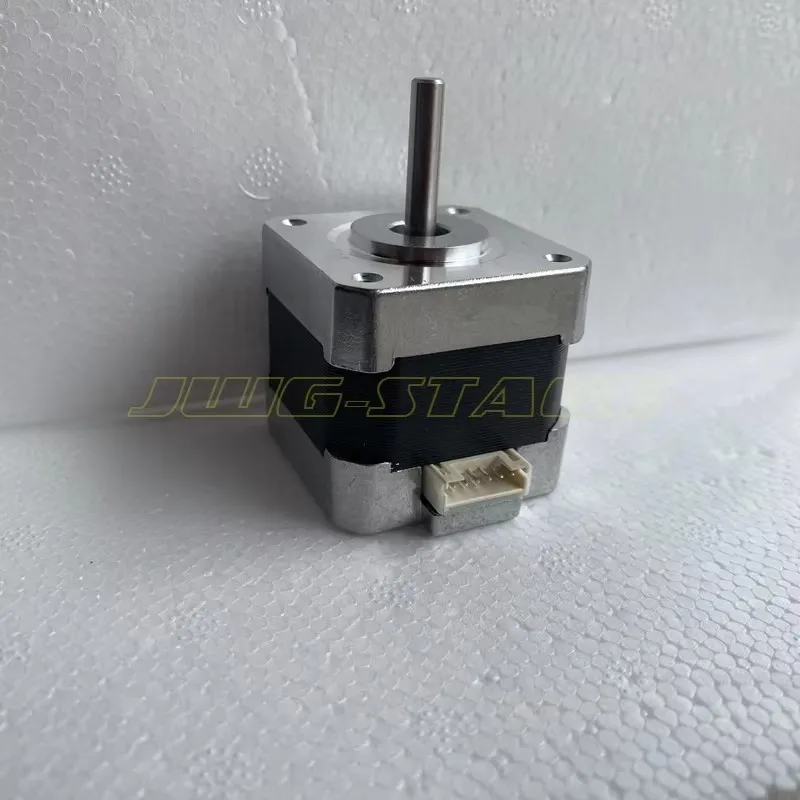 

Шаговый двигатель 42BYG 3610