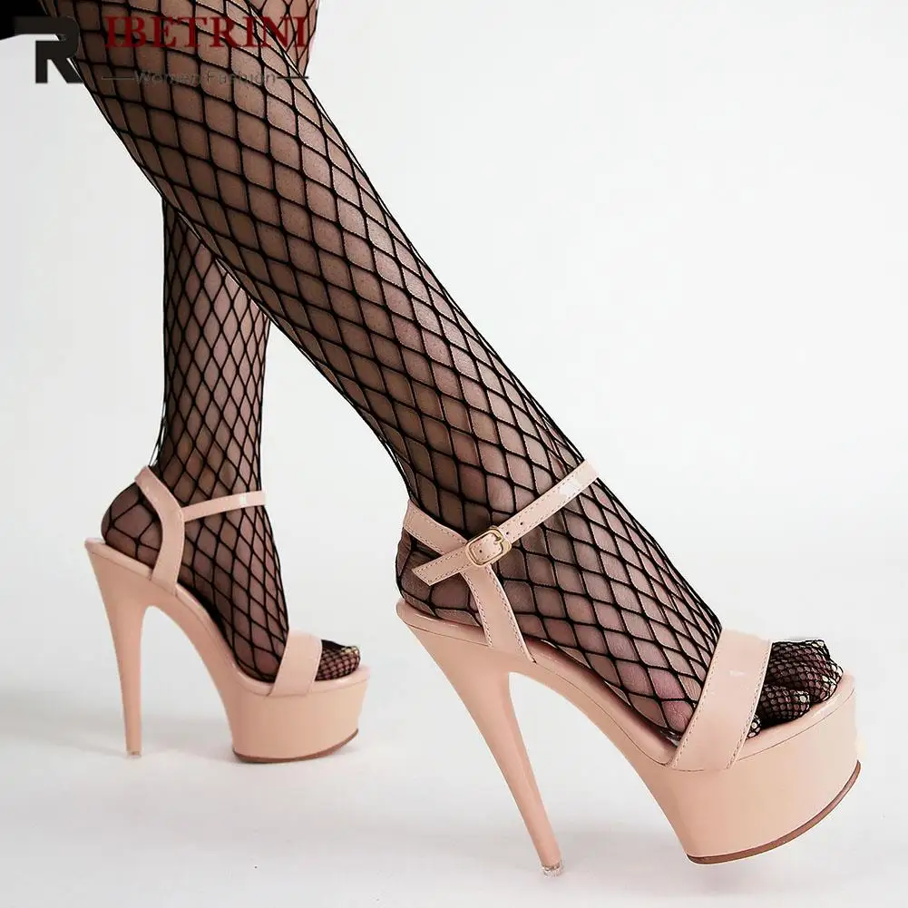 

2022 New Arrivals Open Toe Fashion Super High Heels Shoes Woman Wedding Buckle Comfy Simple Platform Sandals Summer Brand New