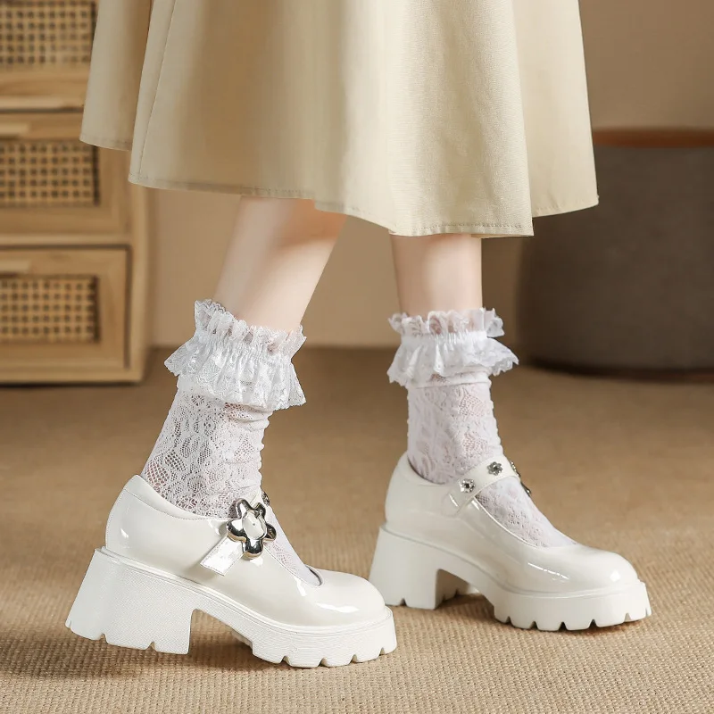 Mary Jane Shoes Women Japanese Lolita Platform Shoes White Round Toe Low Heel Vintage Pumps Buckle Strap College Student Shoes