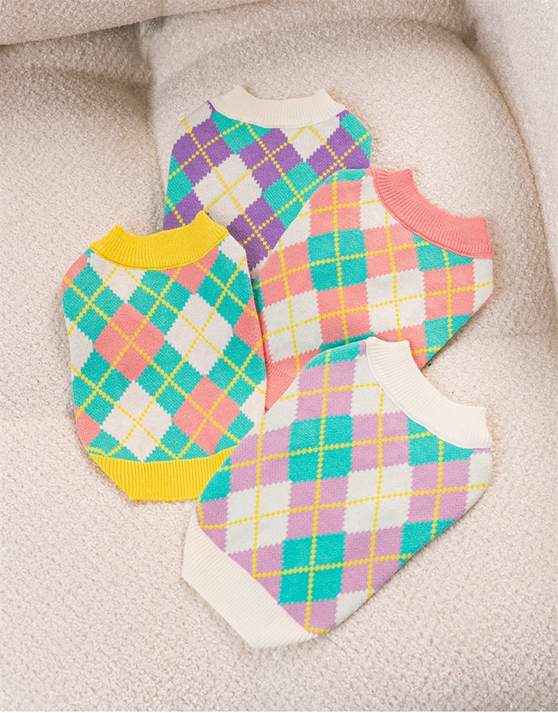 

V Neck Autumn Winter Clothes for Small Dogs Color Block Cat Sweaters New Puppy Outfit Unisex Breathable York Dog Pet Clothing