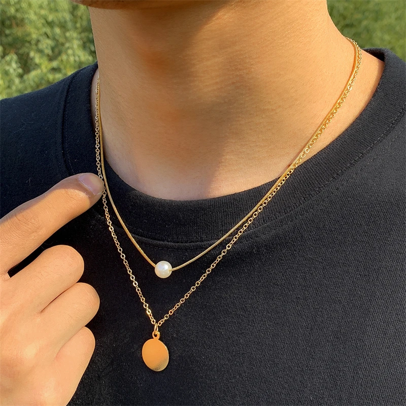 

Creative Design Double Layered Metal Unpatterned Round Shape Pendant Necklace Hip-Hop Trend Chain String Pearl Necklace Men