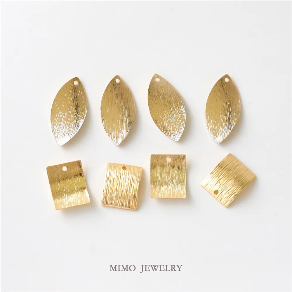 

Color Preserving Copper Plated Real Gold Curved Geometric Square Leaf Shaped Brushed Matte Sheet DIY Pendant Pendant