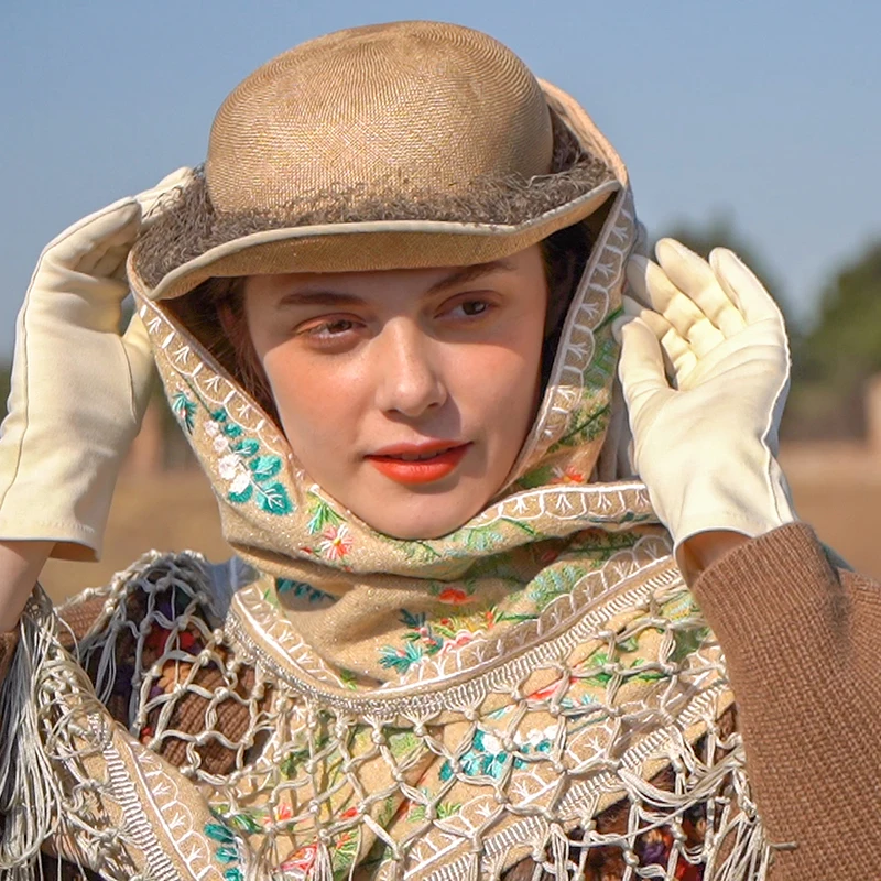 Новые весенне-осенне-зимние треугольные шали с кисточками женские элегантные