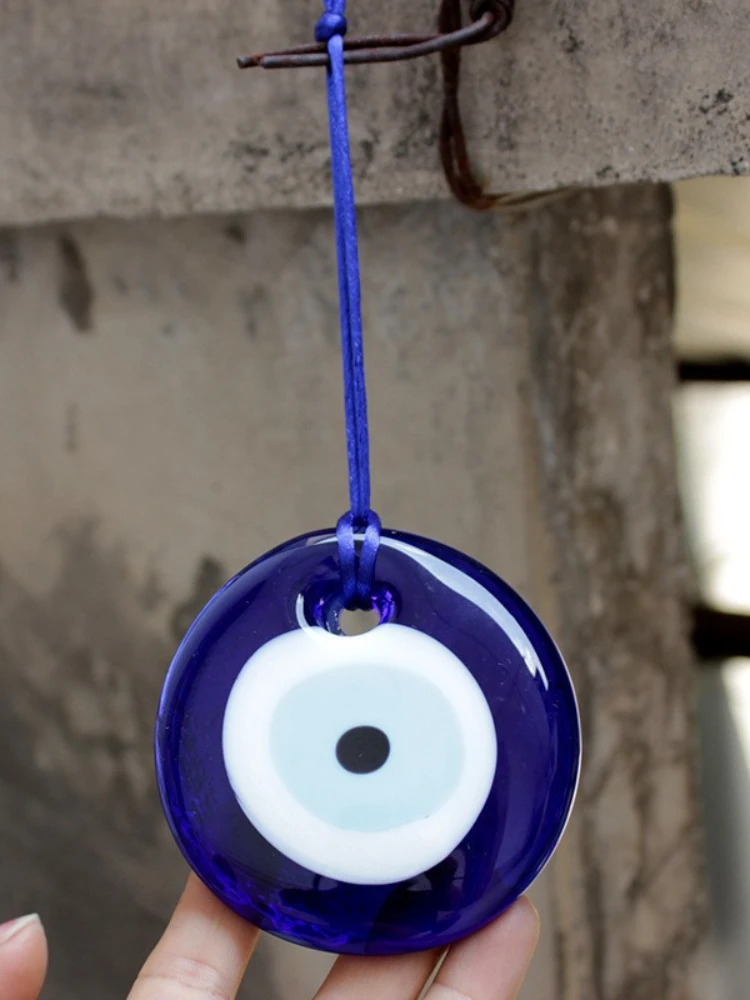 

Blue Evil Eye Oval Beads Charming Eye Pendant Bracelets Car Pendant Lampwork Glass Necklace Beads Turkish Amulet Interior Decor