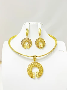 Gold Colour Plated Necklace Earring Set Beautiful Fashion Trend Sweet Romantic Party Wedding