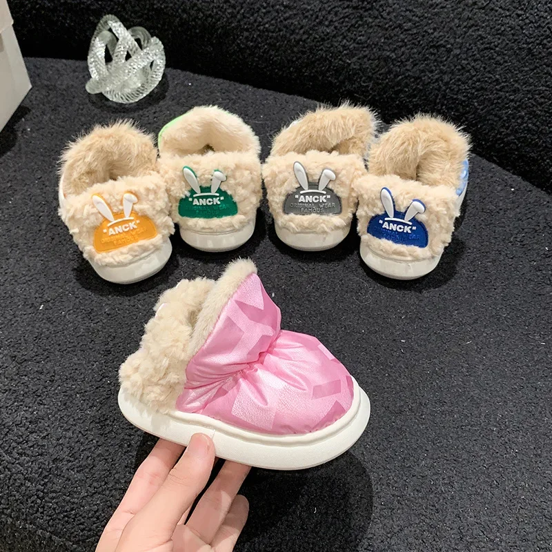 

Детские хлопковые туфли, Нескользящие, теплые, с мультяшным рисунком, домашняя обувь, Тапочки с закрытым каблуком, уличная плюшевая обувь для малышей, зимний сезон