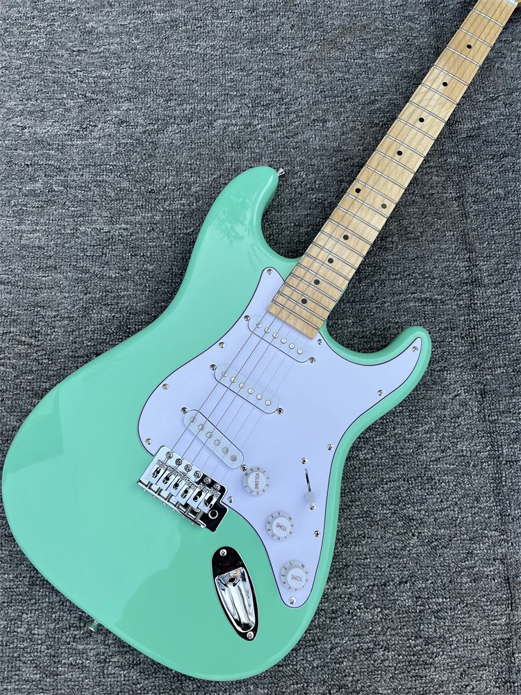 

ST Electric Guitar Basswood Body Maple Neck Maple Fingerboard Chrome Hardware Blue Color Gloss Finish Can be Customed