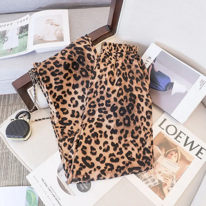 Леопардовые брюки женские летние свободные с высокой талией стильные