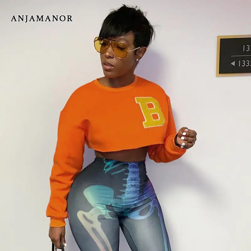 

ANJAMANOR Letter Embroidery Orange Graphic Hoodie Crewneck Sweatshirt Women Streetwear Casual Long Sleeve Crop Top D85-BE19