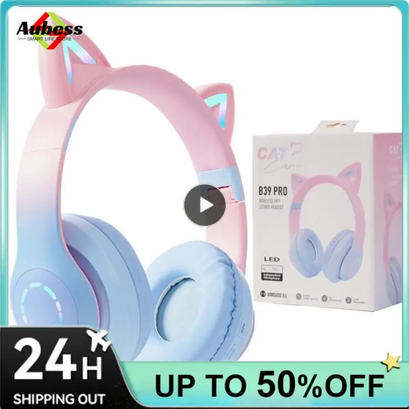 

Gaming Stereo Music Earbuds Foldable Wired Earphone Led Flash Light Cat Ears Headset Over Head Headphone With Mic Tws