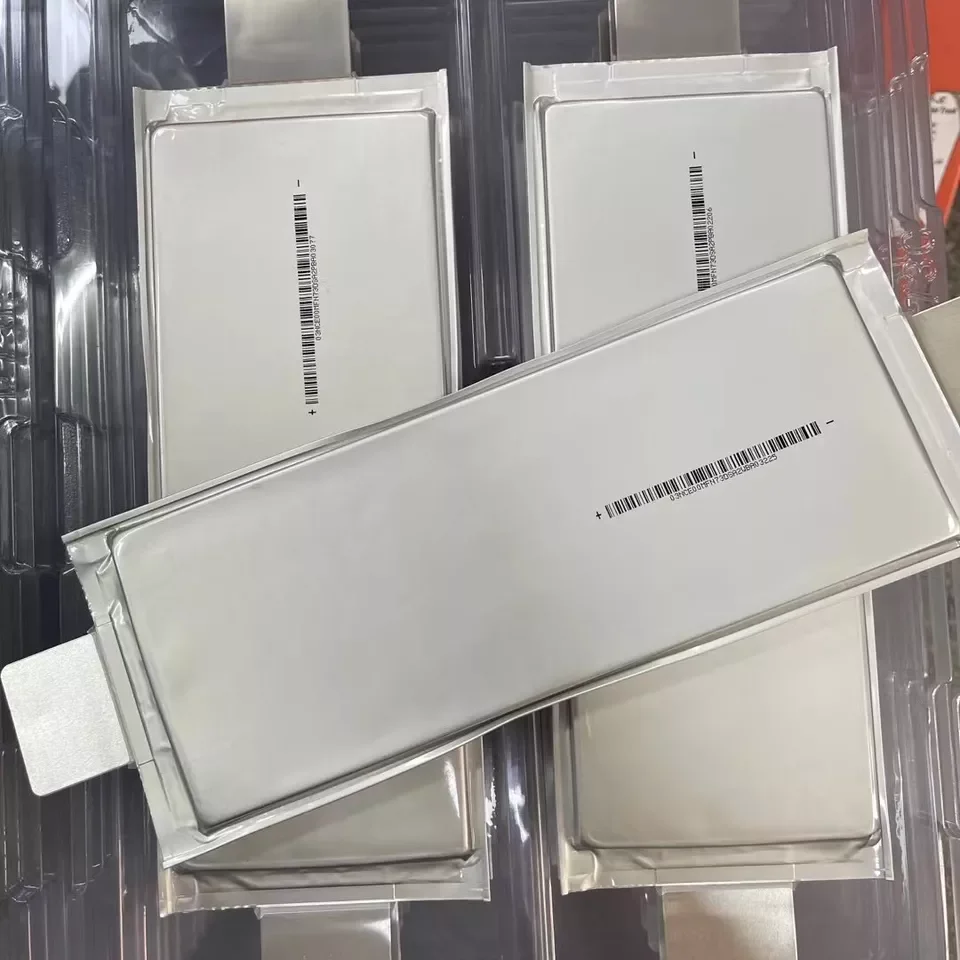 

A123 3,2 в 31 Ач LiFePO4 Аккумуляторная батарея для электромобиля, мотоцикла, система хранения солнечной энергии