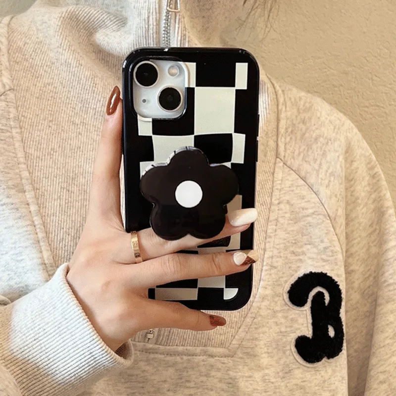 

Checkerboard Flower Stand Painted For iPhone 12 11 13 Pro Max Mini XS Max XR X 8 7 Plus SE 2020 Case Silicone Soft Cover