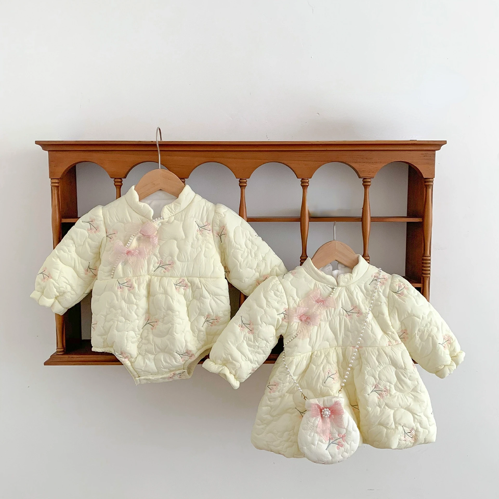 

2022 Baby Girls Romper Cotton Long Sleeve Warm Thicken Baby Rompers Infant Playsuit Jumpsuits Floral Newborn Clothes