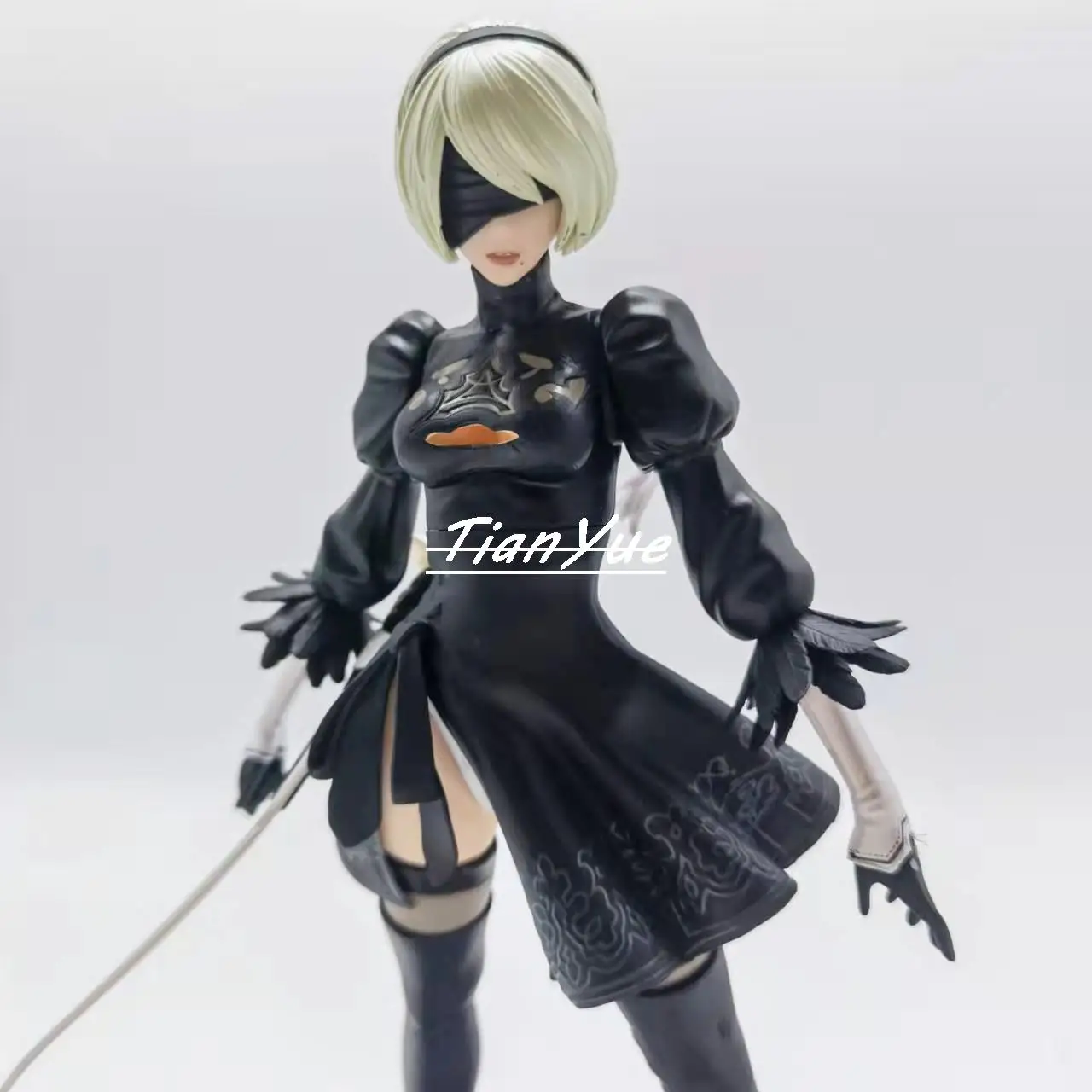 

Anime NieR Automata YoRHa No.2 Type B DX Action Figure Model Toys 28cm