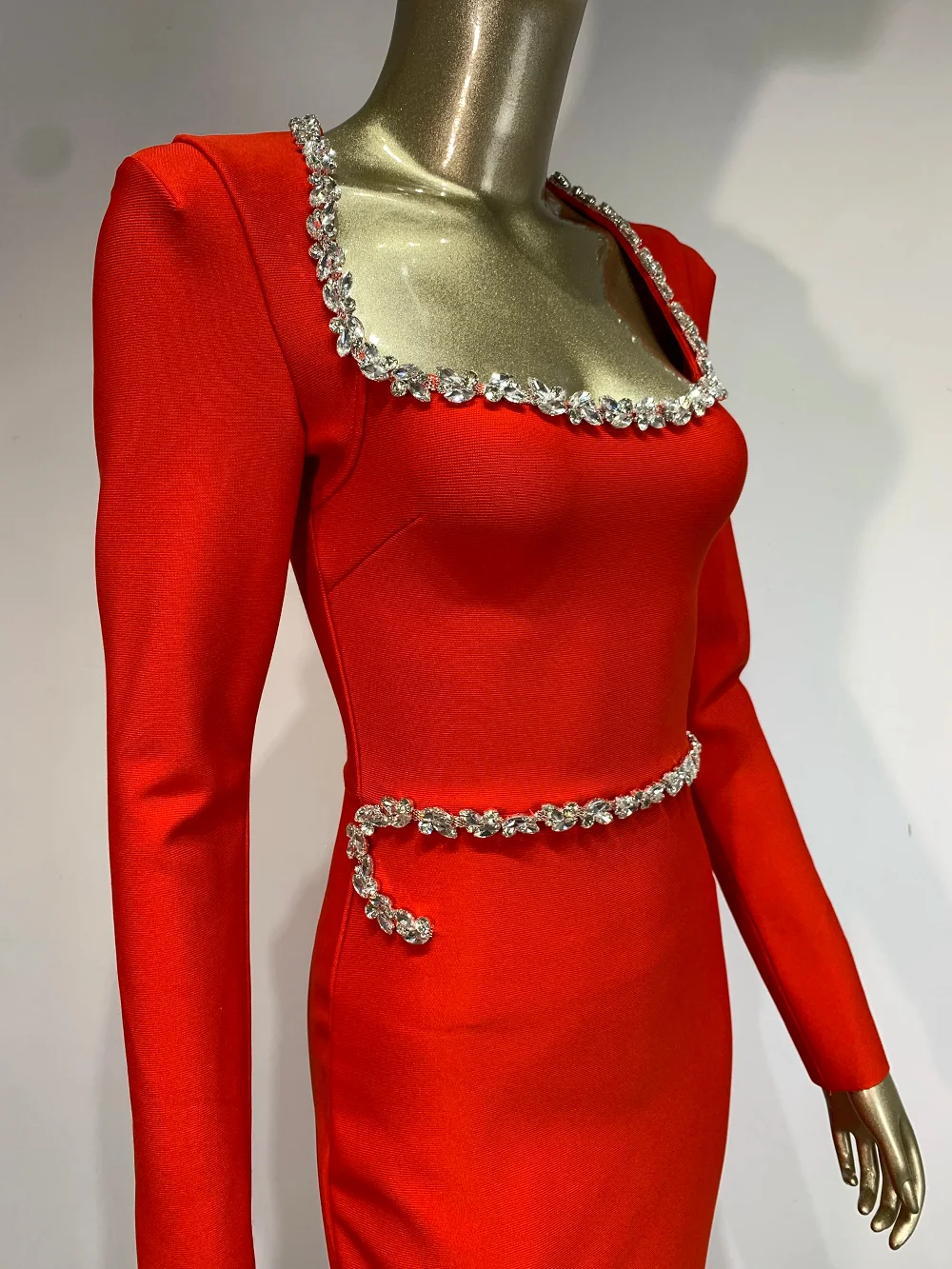 2025 женское сексуальное платье знаменитостей с длинным рукавом и квадратным