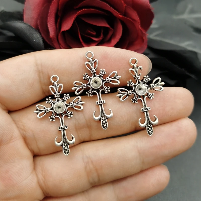 

10pcs Silver Gothic Punk Cross Crystal Pendant Vintage Earrings Bracelet Metal Accessories DIY Charm Jewelry Crafts Making