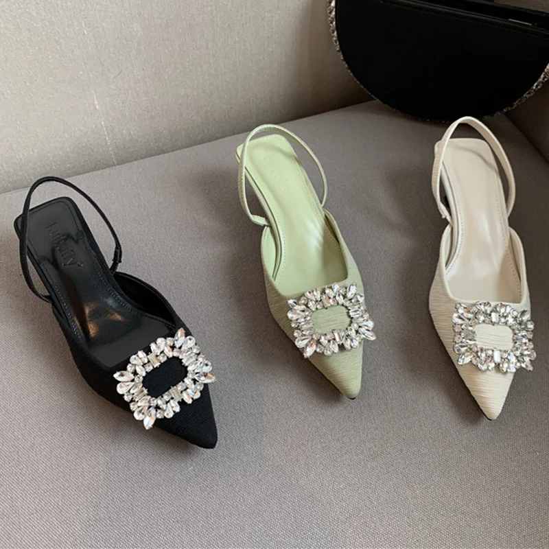 

Женские босоножки без задника, туфли-лодочки на тонком низком каблуке, с ремешком сзади и пряжкой с кристаллами, с острым носком, без застежк...