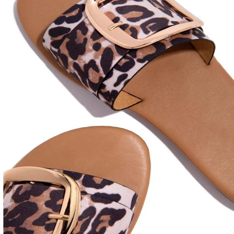 

New 2022 Summer Designer Women's Slippers Shoes Summer Flat Woman Feminino Fashion Buckle Peep Toe sandals Sexy Flat Shoes Women