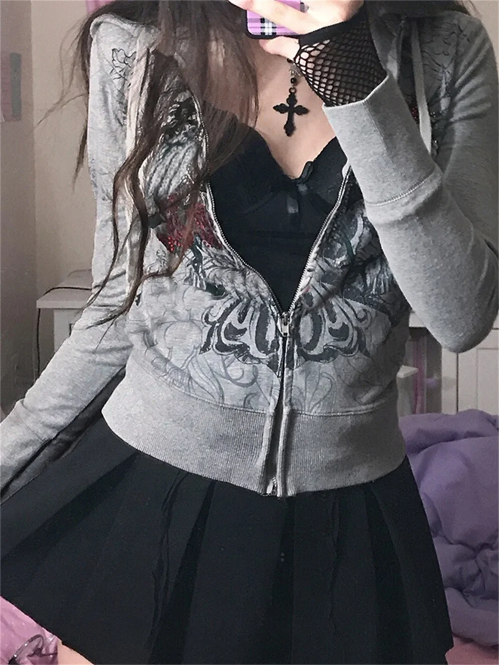 Женская короткая куртка на молнии с длинным рукавом и карманами | одежда