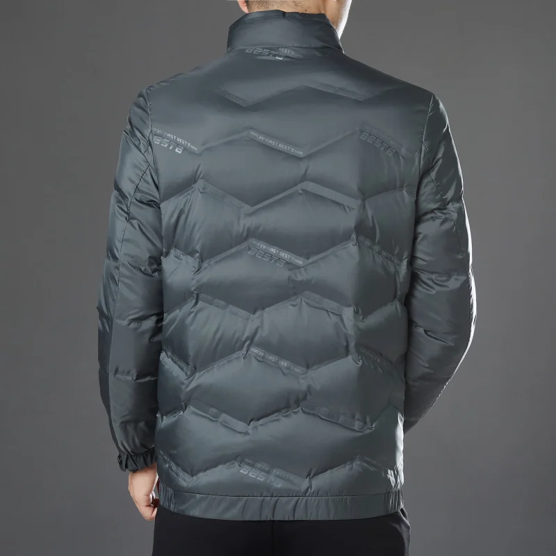 Рисунок 2 - Дизайнерская теплая брендовая Повседневная