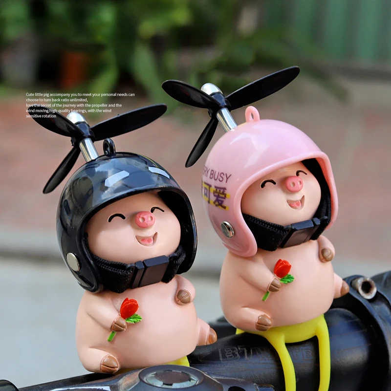 Car Cute Pink Pig ceramics With Helmet Propeller Wind-breaking Duck Strap Set Bike Motor Helmet Cycling Car Accessories Decor