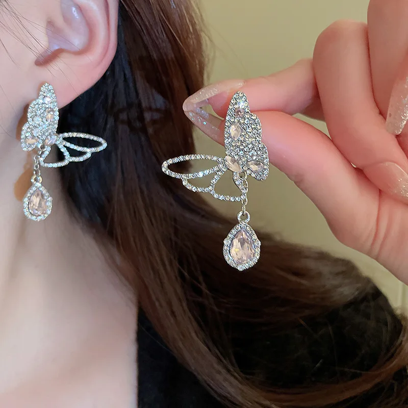 

Minar Fairy Shiny Full Rhinestone Butterfly Dangle Earrings for Women Hollow Out Wings Hanging Earring Party Casual Jewelry