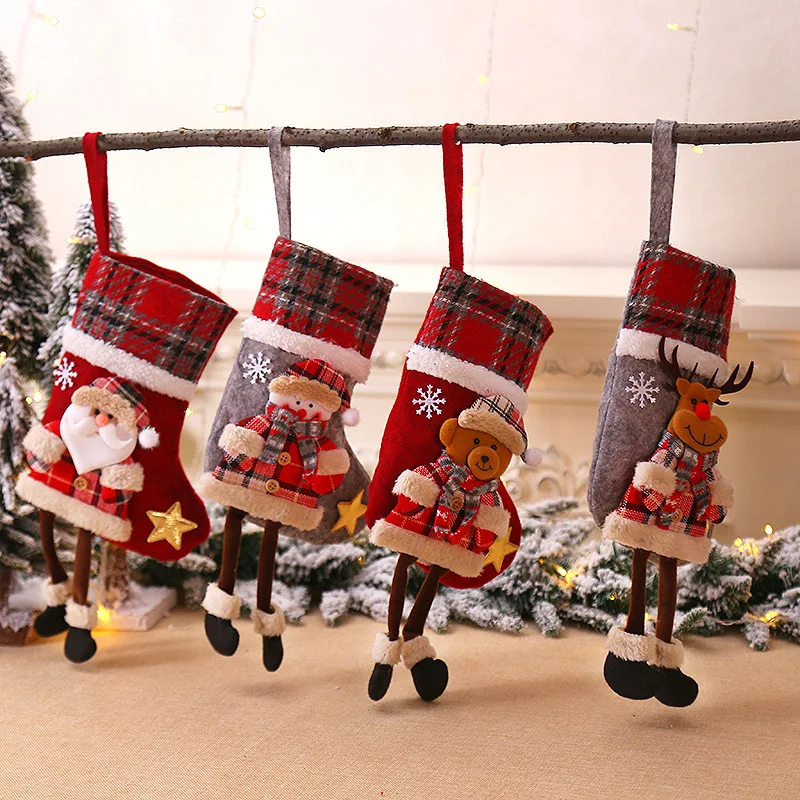 

Christmas 2023 Medium checked socks Christmas tree hanging decorations Children's holiday candy bags Home decoration articles