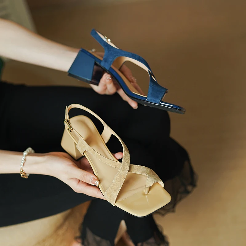 

2022 New Retro Sheepskin Women Sandals French Chunky Heel Open Toe Sandals Buckle Strap Summer Shoes Heel Women Explosive Spot