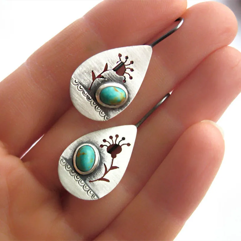 

Ethnic Style Drop-shaped Green Stone Earrings Retro Fashion Metal Engraving Plant Flowers Women's Dangle Earrings