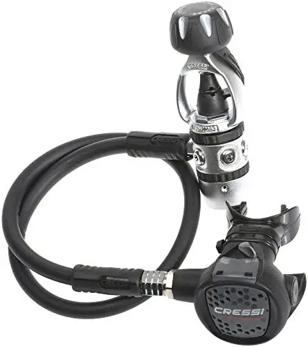 

Use Scuba Diving Regulator | Piston 1st Stage, Compact 2nd Stage | AC2/Compact Italy