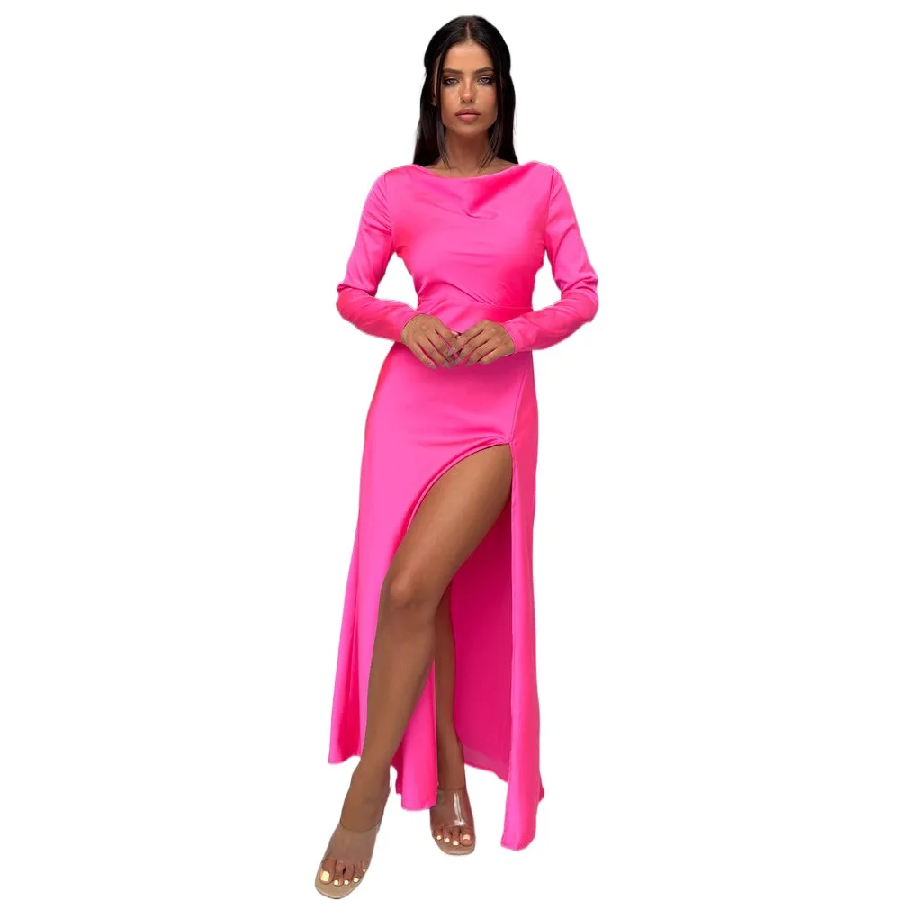 Женское облегающее платье с круглым вырезом