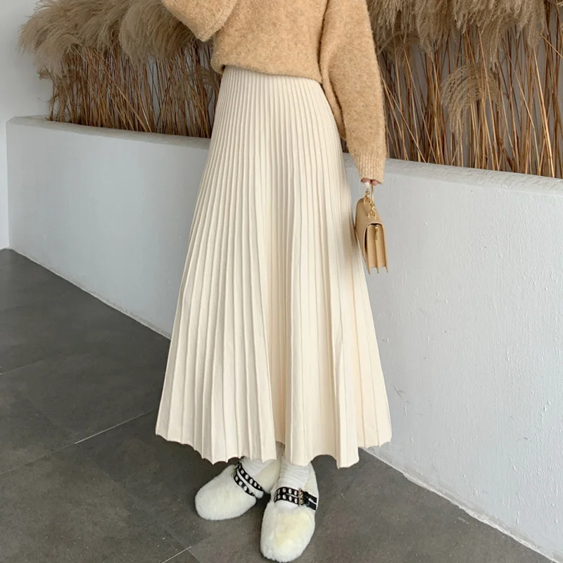 

Dinboa- 2022 Thick Rib Knit Long Skirt, Big Swing, Elegant, Uniform Color, A-line Fold, Ankle Length, Beige Cofferdam, Winter