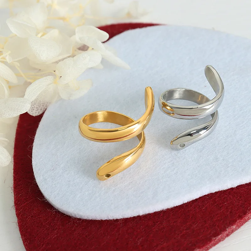 

Ins Cold Wind Open Ring Fashion Hot Girl Ring High-level Sense Of Non-fading Snake-shaped Surround Trend Jewelry