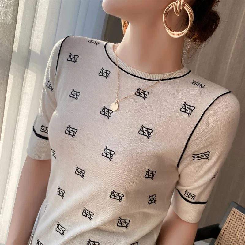 

Fine imitation knitted wool short sleeve women's blouse letter base