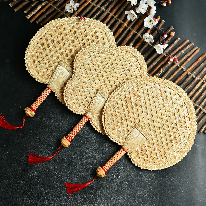 

Summer Handmade Wheat Straw Fan Woven Cattail Palm-leaf Fan for The Elderly and Children Chinese Style