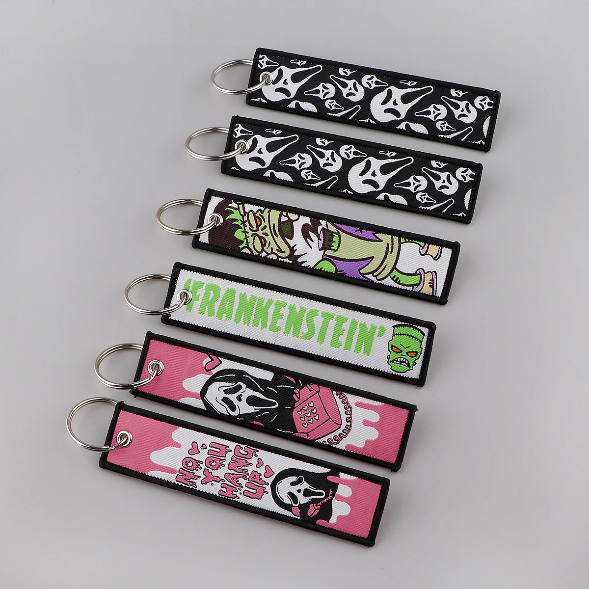 

Horror Movie Embroidery Chaim Keychain for Motorcycles Key Pendant Holder Key Tag Keychain Halloween Accessories Gift