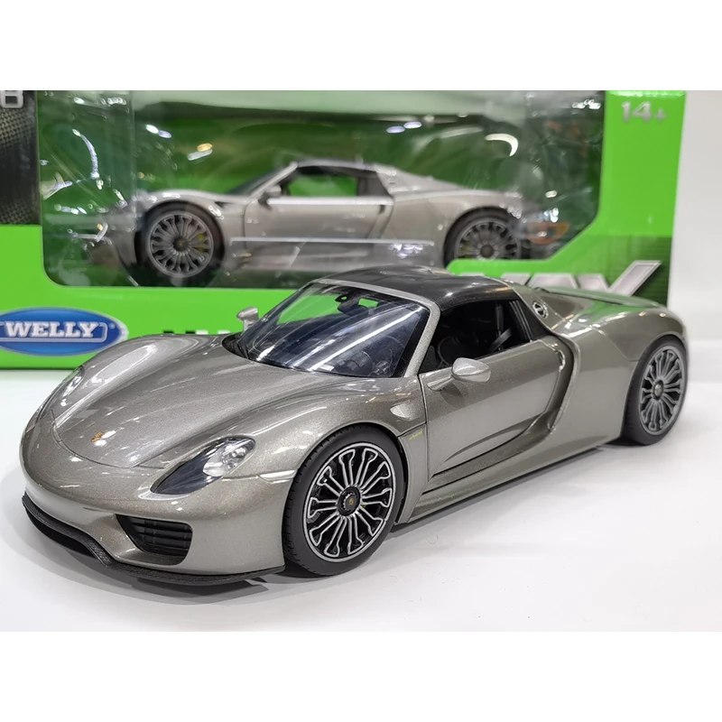 Модель литая автомобиля Welly в масштабе 1/18 модель Porsche 918 Spyder из сплава