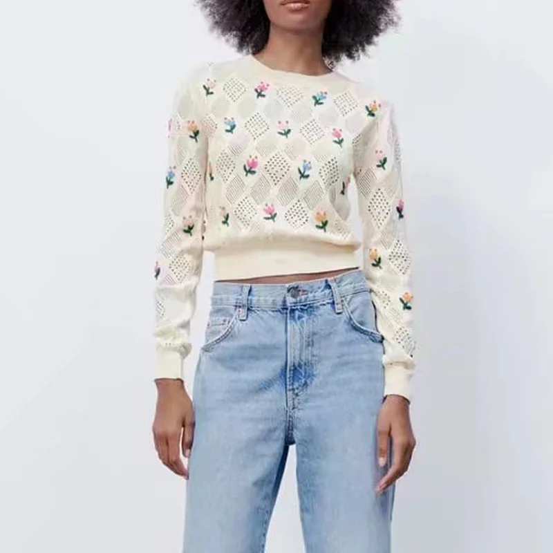

KUMSVAG 2022 Women Spring Knitting Pullover Sweaters Casual Sweet Embroidery Hollow Out Female Fashion Slim Sweater Clothes