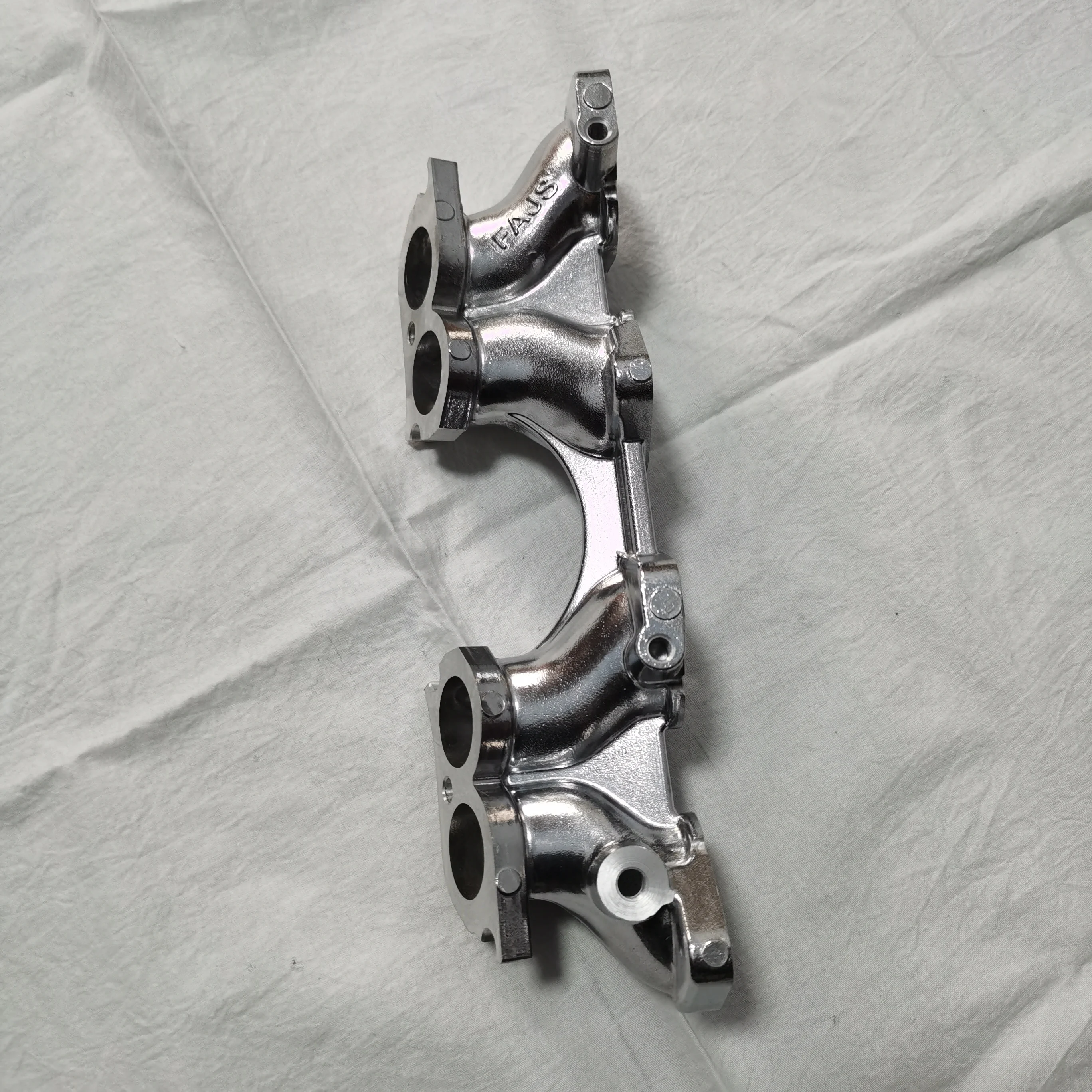 

Впускной коллектор TOYOTAENGINE 3K 4K 5k WEBER DCOE x2 MANGOLETSI